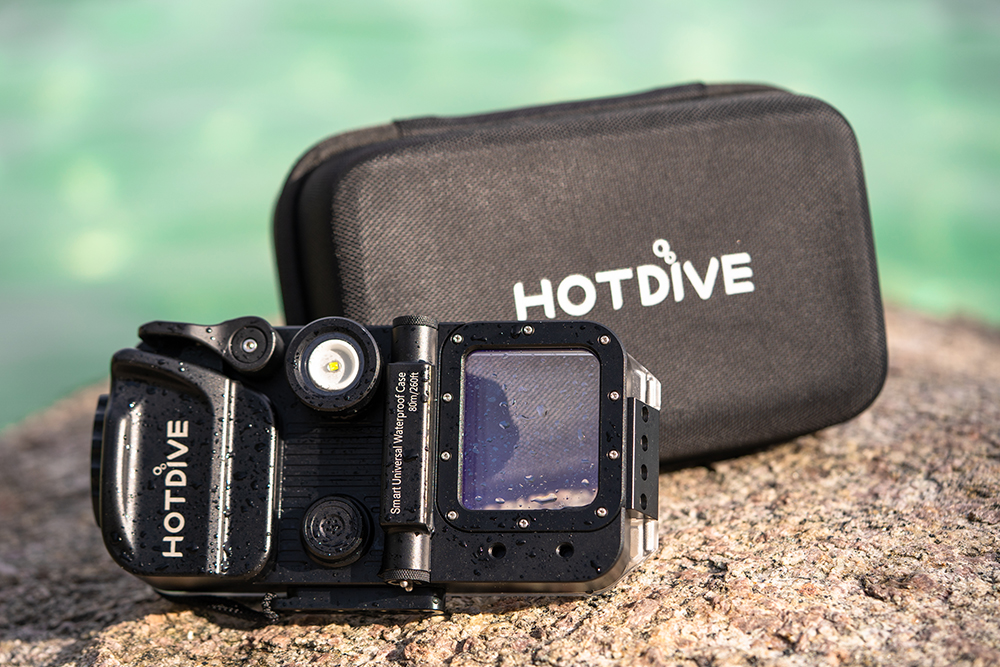 HotDive Underwater housing for phone